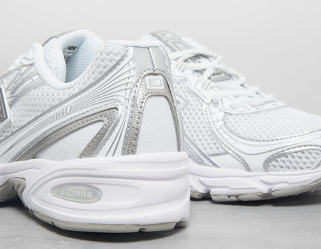 740 WHT/SILV