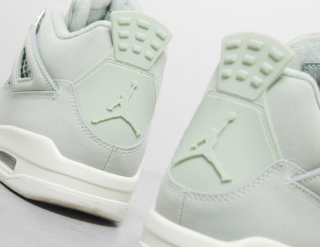AJ4 SEAFOAM/MTLC SILV