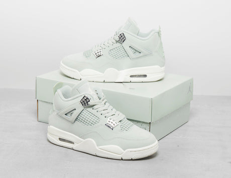 AJ4 SEAFOAM/MTLC SILV