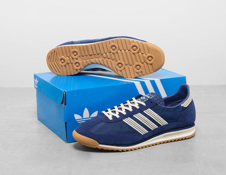 SL72 C NVY/WHT/GUM