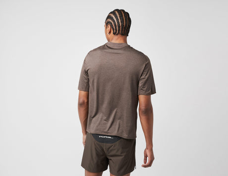 !LATERAL PEAK SS T BLK